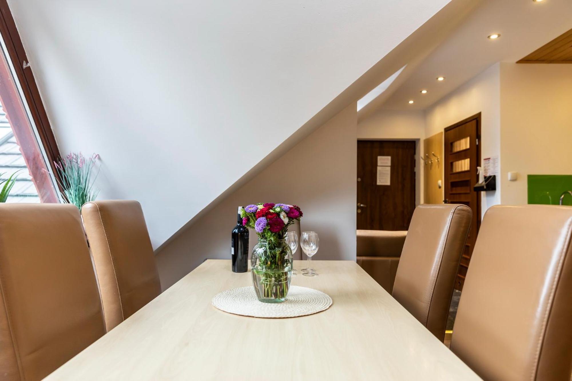 Udanypobyt Apartamenty Przy Dolinach C I D Kościelisko Exterior foto